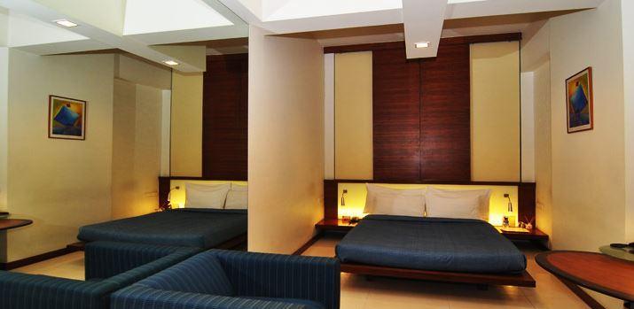 Hotel Studio Estique Pune Bagian luar foto
